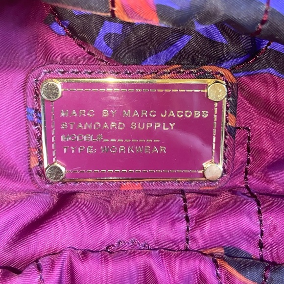 Marc Jacobs Large Purple Duffel Bag, Diaper Bag, Tote Travel Bag Lots of Pockets - Picture 2 of 14